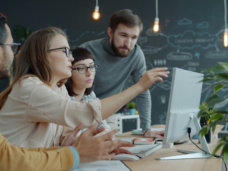 IA et RH : comment les flottes d&rsquo;entreprise suivent mieux leurs conduc